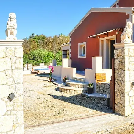 Antigonh Countryside !i Villa