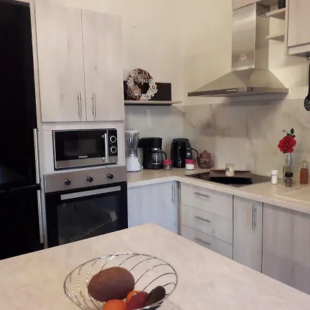 Vilă Antigonh Countryside !i