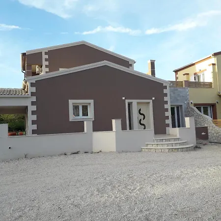 Villa Antigonh Countryside !i