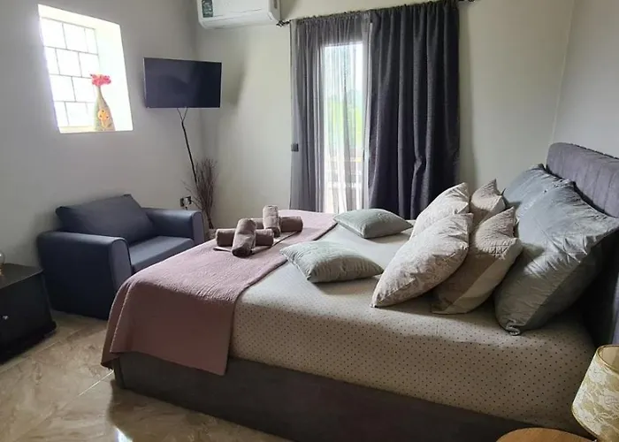 Antigonh Countryside !i *